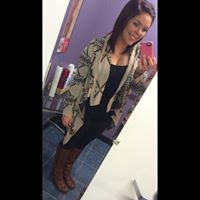 Elizabeth Cagle Photo 23