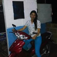 Kelly Tellez Photo 8