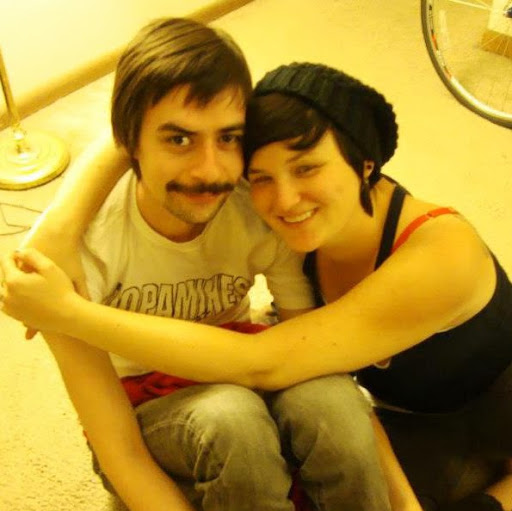 Sarah Peters Photo 19