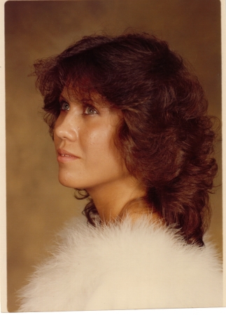 Sheila Reynolds Photo 32