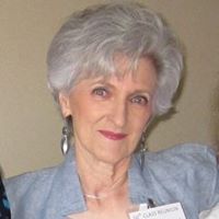 Elizabeth Burks Photo 26