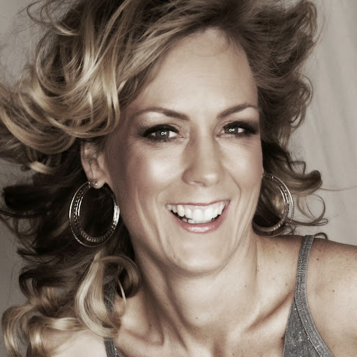 Rebecca Rader Photo 17