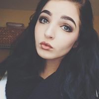 Emily Dougherty Photo 24