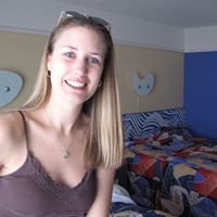 Deborah Derrick Photo 5