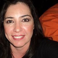 Erika Garcia Photo 17