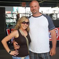 Nichole Robertson Photo 13