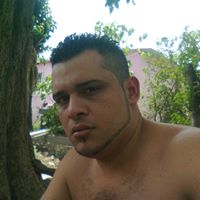 Roberto Alvarez Photo 48