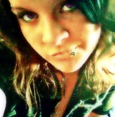 Colleen Simpson Photo 19