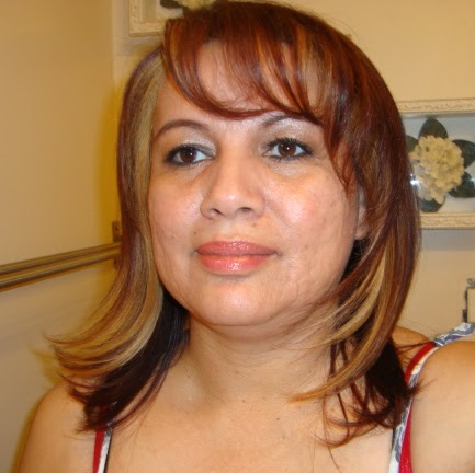 Mayra Irizarry Photo 10