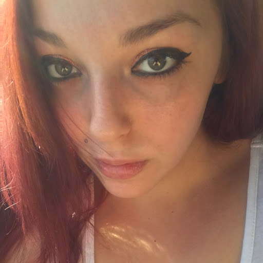 Christina Haynes Photo 35