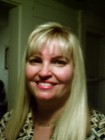Lisa Dunlop Photo 9