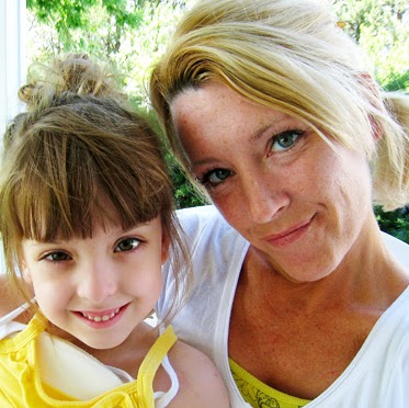 Sarah Stevens Photo 29