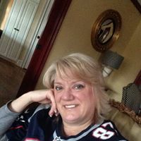 Victoria Gilbert Photo 16