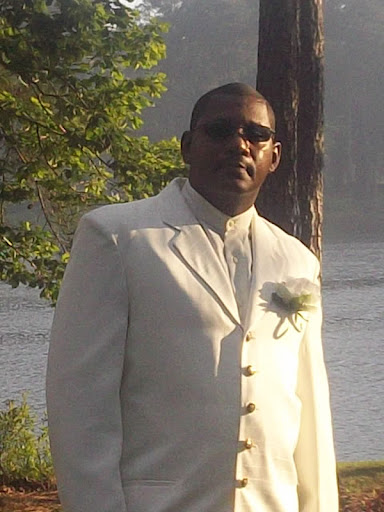 Bruce Bush Photo 33