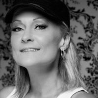 Vicki Meyer Photo 4