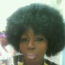 Cassandra Scott Photo 11