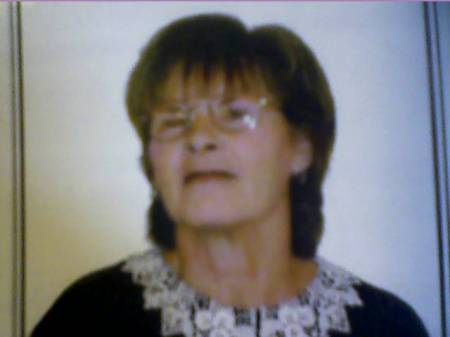 Sandra Cain Photo 20