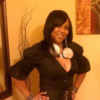 Renee Gordon Photo 12