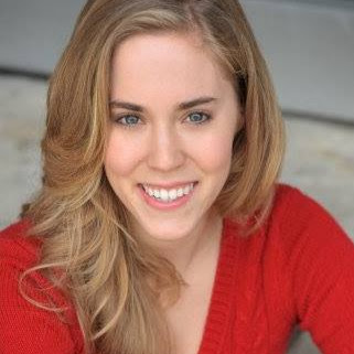 Elizabeth Dunn Photo 39