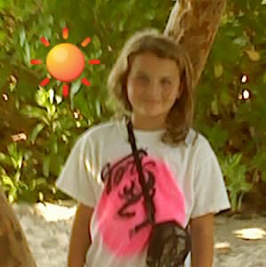 Jennifer Shell Photo 29