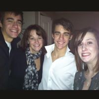 Kimberly Nowak Photo 18
