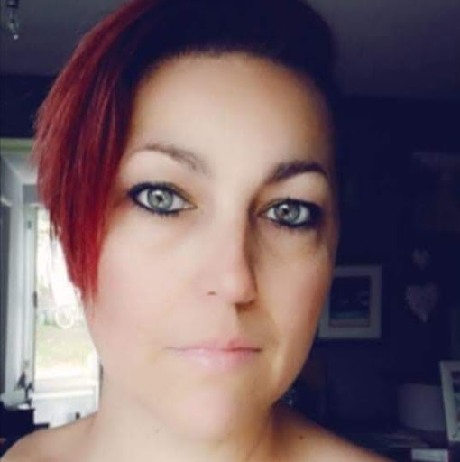 Teresa Miles Photo 36