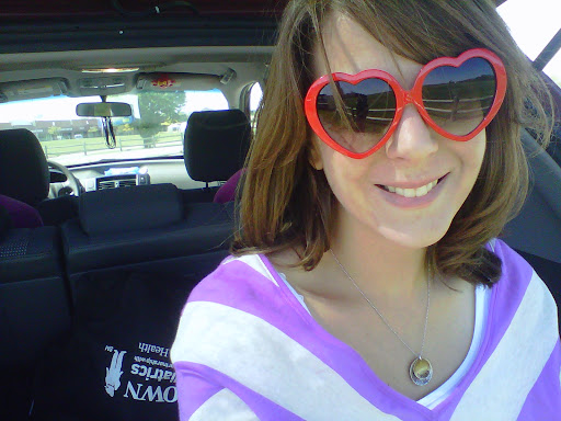 Sarah Perry Photo 12