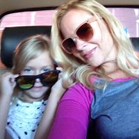 Stacey Nielsen Photo 37