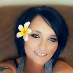 Stephanie Wolfe Photo 12