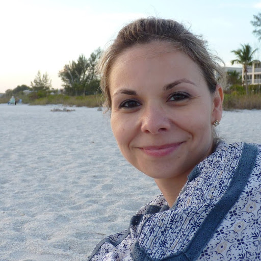 Isabel Vargas Photo 24