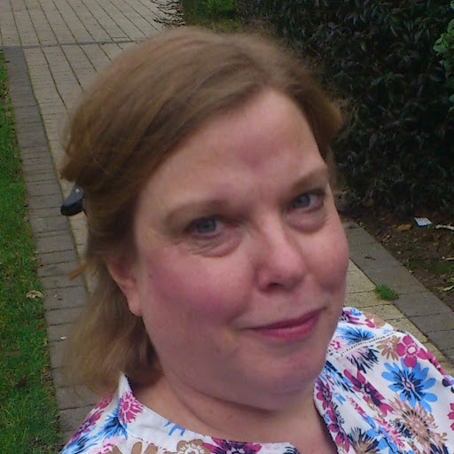 Sylvia Thompson Photo 11