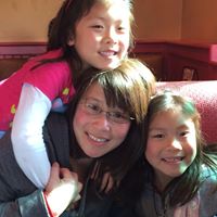 Elizabeth Yang Photo 36