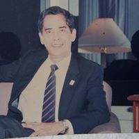 Henry Moreno Photo 24