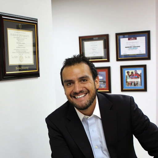 Daniel Almeida Photo 11