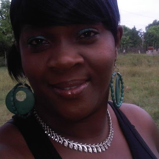 Janice Maxwell Photo 4