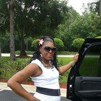 Angie Mcdowell Photo 8