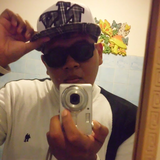 Manuel Villarreal Photo 17