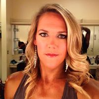 Kristen Hayes Photo 15