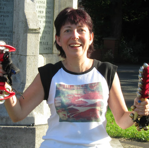 Victoria Lindsay Photo 15