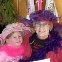 Stacey Baxter Photo 36