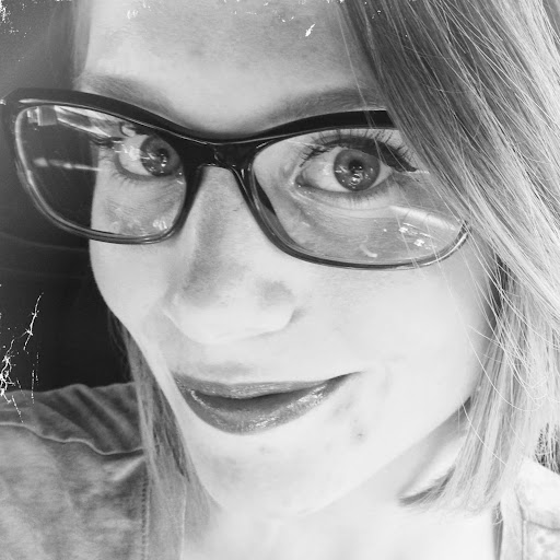 Jessie Blalock Photo 10