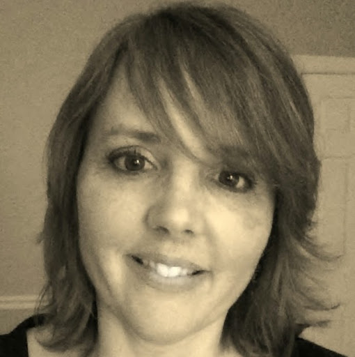 Christina Griffith Photo 21