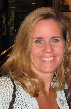 Denise Kennedy Photo 26