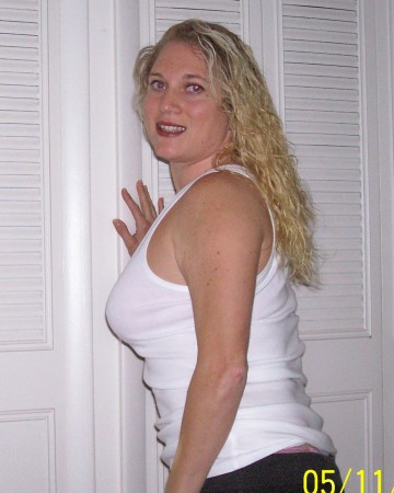 Julie Thornton Photo 21