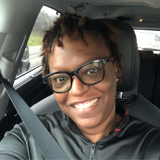 Vanessa Vaughn Photo 35