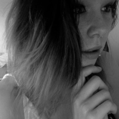 Jenny Mclean Photo 30