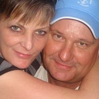 Michelle Oliver Photo 14