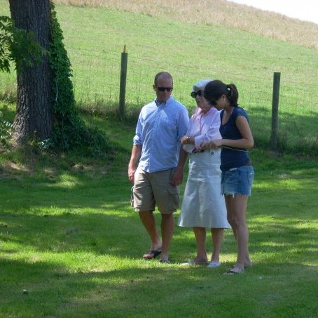 Julia Whitman Photo 16