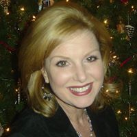 Julie Lambeth Photo 14