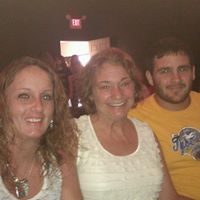 Teresa Metzger Photo 12